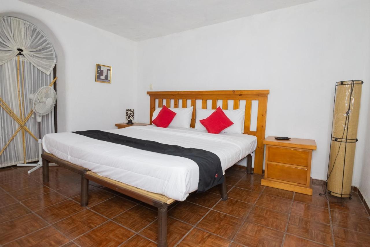 Capital O Next Yard Hotel & Suites Tequisquiapan ซานหลุยส์โปโตซิ ภายนอก รูปภาพ
