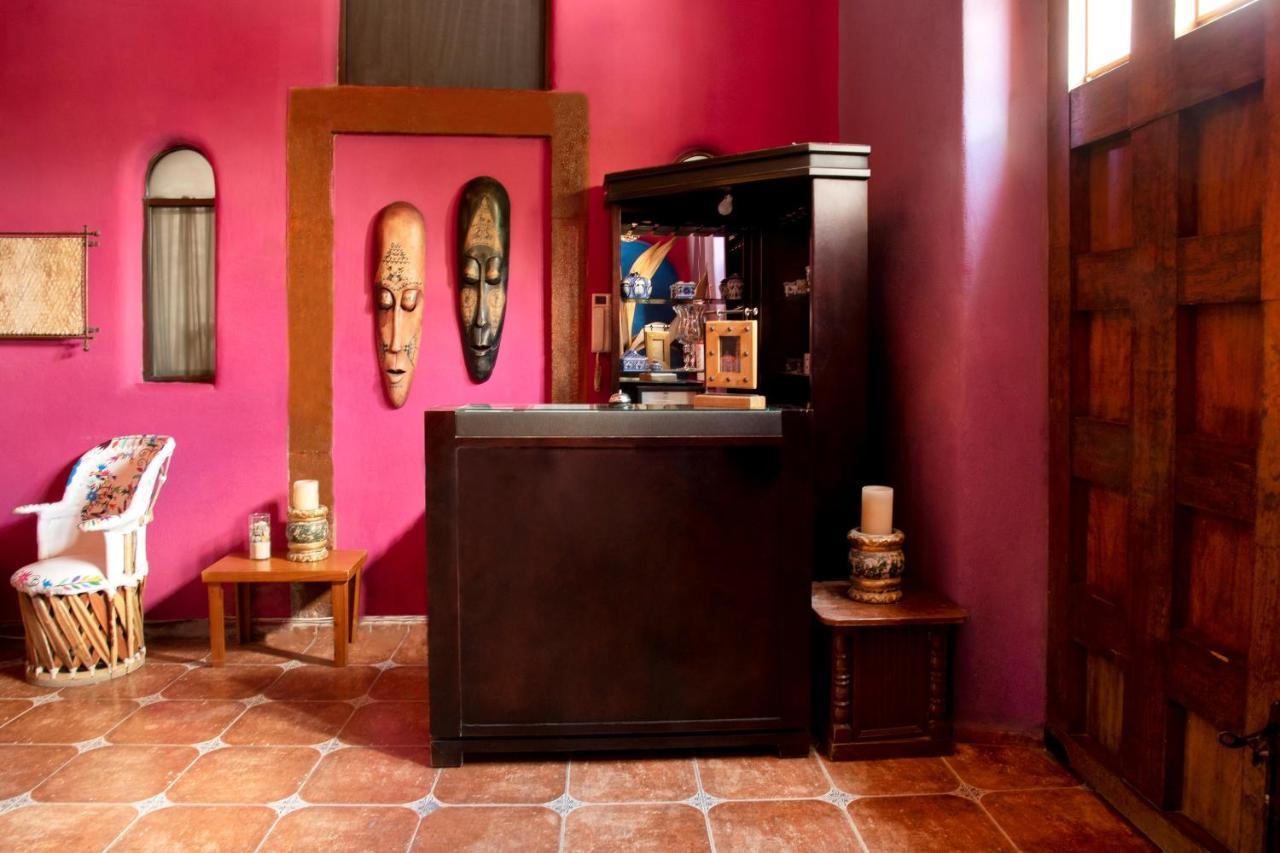 Capital O Next Yard Hotel & Suites Tequisquiapan ซานหลุยส์โปโตซิ ภายนอก รูปภาพ