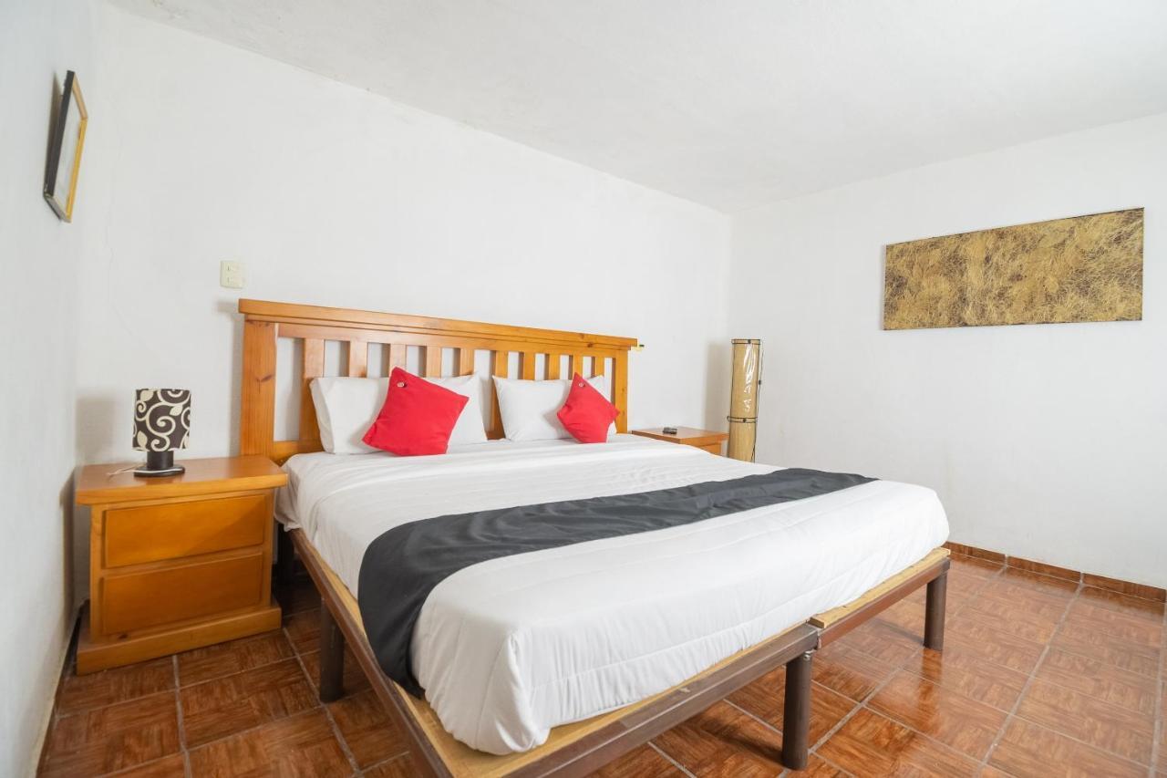 Capital O Next Yard Hotel & Suites Tequisquiapan ซานหลุยส์โปโตซิ ภายนอก รูปภาพ