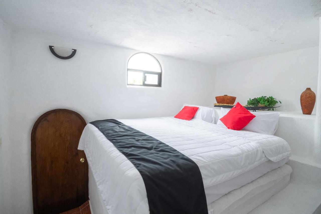 Capital O Next Yard Hotel & Suites Tequisquiapan ซานหลุยส์โปโตซิ ภายนอก รูปภาพ