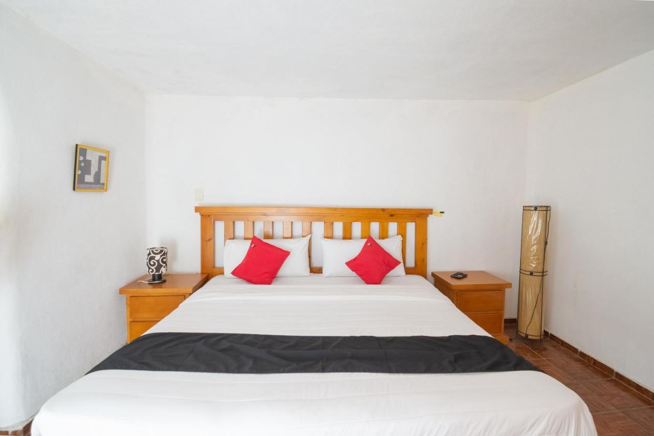 Capital O Next Yard Hotel & Suites Tequisquiapan ซานหลุยส์โปโตซิ ภายนอก รูปภาพ